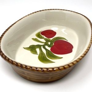 Cute Alco. Ind. Stoneware/Ceramic Basket with Apple Design on Bottom of Dish